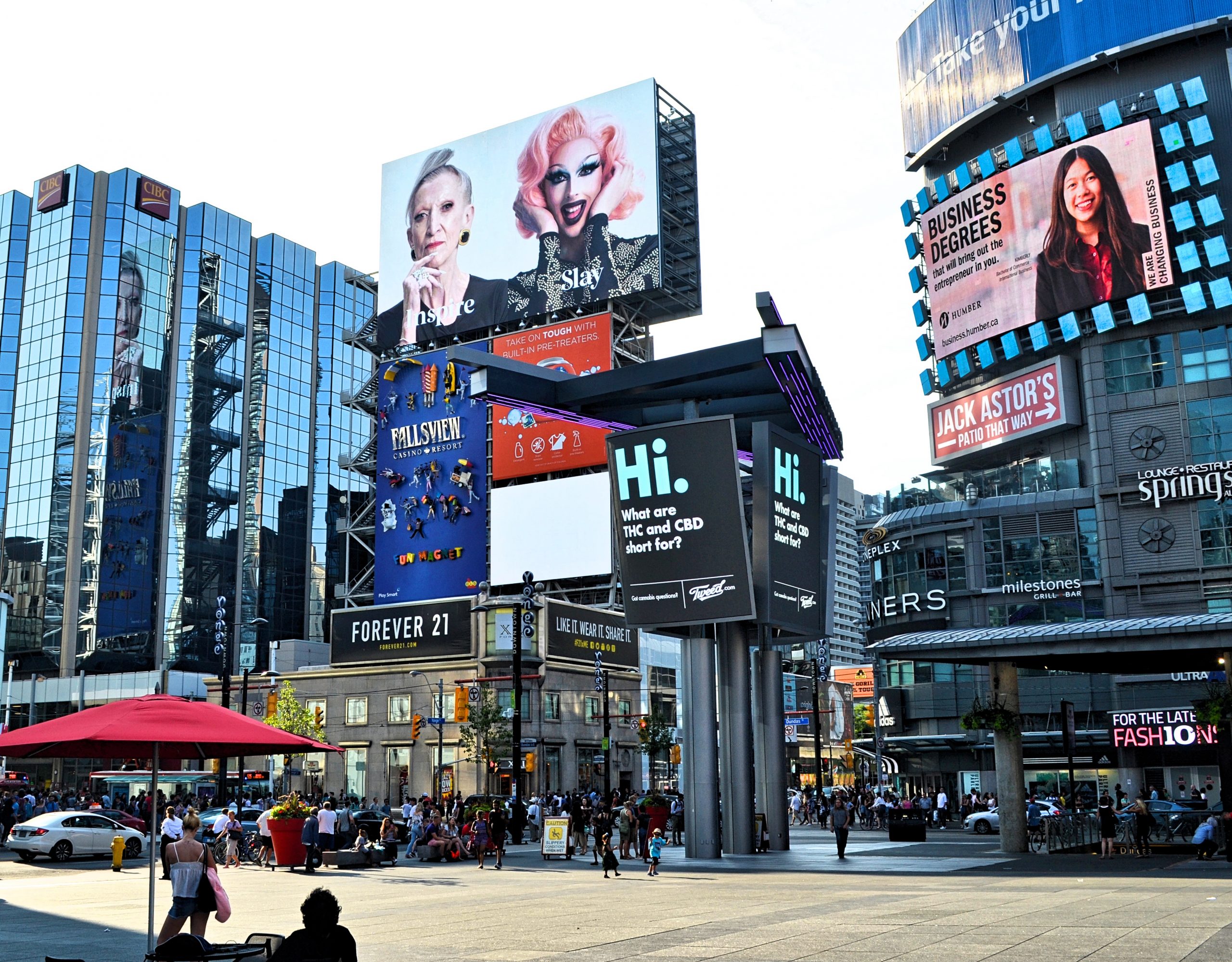 Yonge & Dundas Square