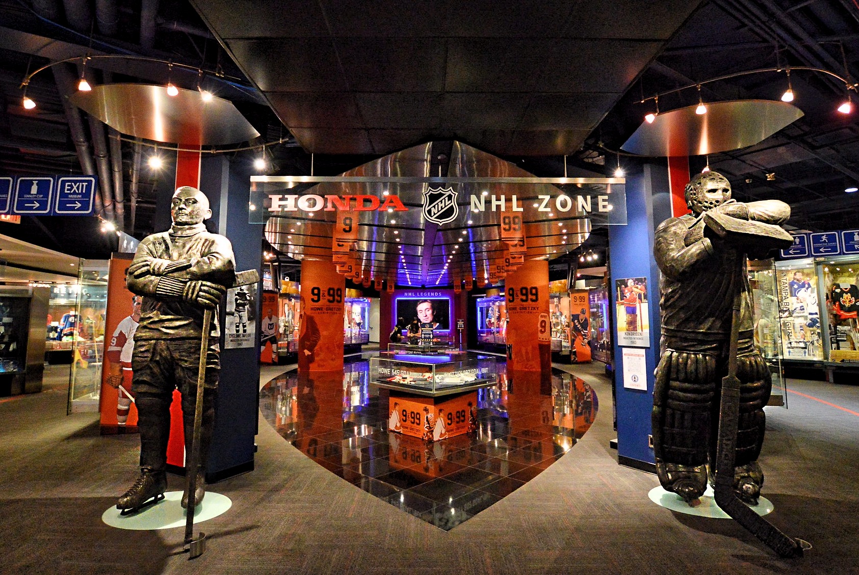 Hockey Hall of Fame TravelBox Global Trip Activity Planner